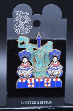 Disney Oogie Boogie's Ghost Walk Small World Slider Glow 3D LE 1500 Pin (C9)