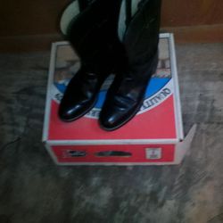 Women's Black Justin Ropers size 9B