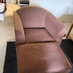 Free Furniture 