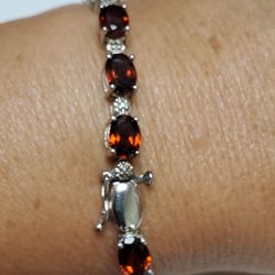 Vintage 925 Sterling Silver Oval cut Red Garnet Gemstone Tennis Bracelet