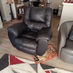 Black Leather Electric Recliner 