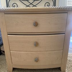 1 Night Stand