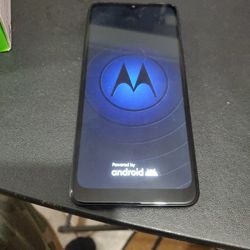  Moto G PURE