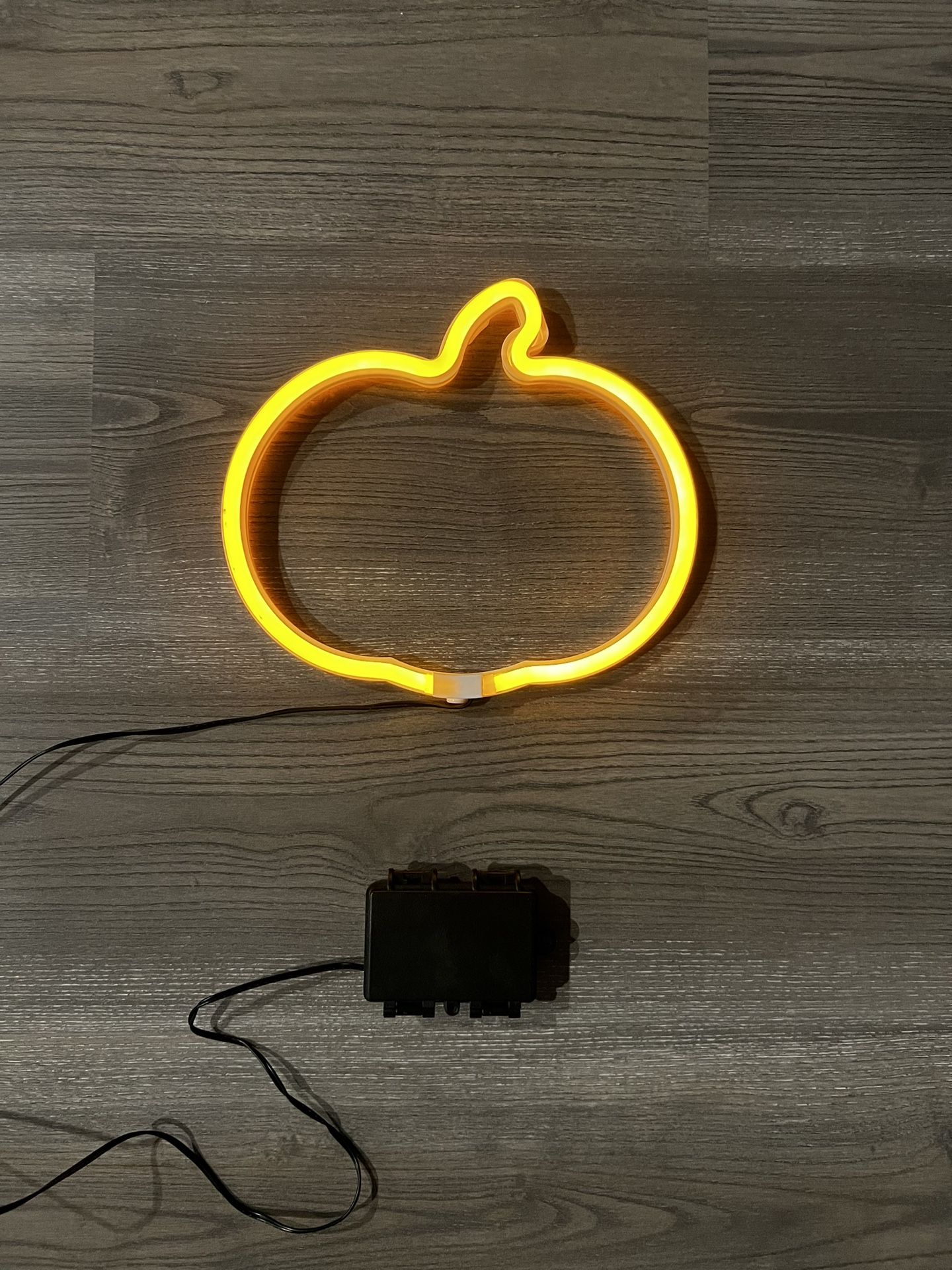 Halloween Pumpkin Neon Sign - Battery Powered