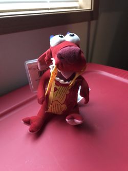 NWT Disney Mushu beanie with sound