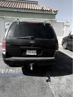 Ford Explorer. 2002