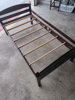 Twin bed with mattress