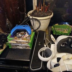 XBox 1 & 7 Games In Pictures