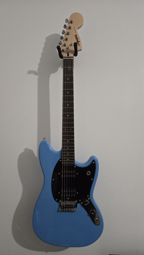 Squier Sonic Mustang