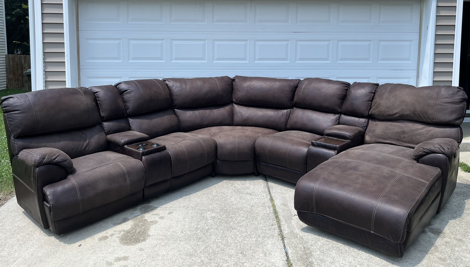Beautiful Reclining Sectional Couch!😍