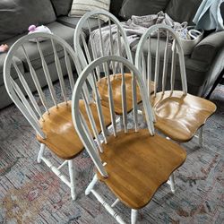 4 Dinner Table Chairs