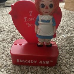 1973 Raggedy Ann battery Operated Toothbrush