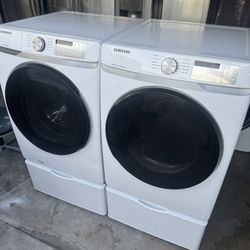 Samsung Front Load Washer And Gas Dryer 