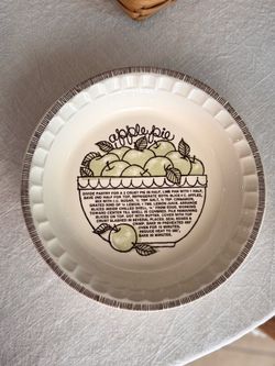 Apple pie plate