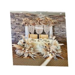 Create a Memorable Atmosphere with Unique Decor! you simply