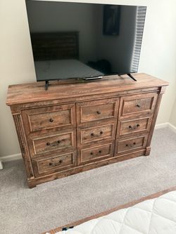 Dresser, bedframe, mattress, no tv/mattress cover