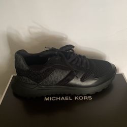  Men Michael Kors Size 7