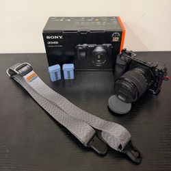 Sony a6400 + 18-135mm lens bundle