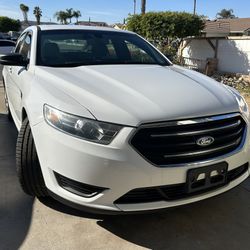 2017 Ford Taurus