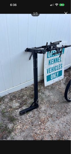 Hollywood Hitch-Mount Bike Rack