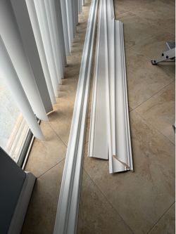 Crown Molding & Chair Rail Trim Bundle – 46 Total Feet