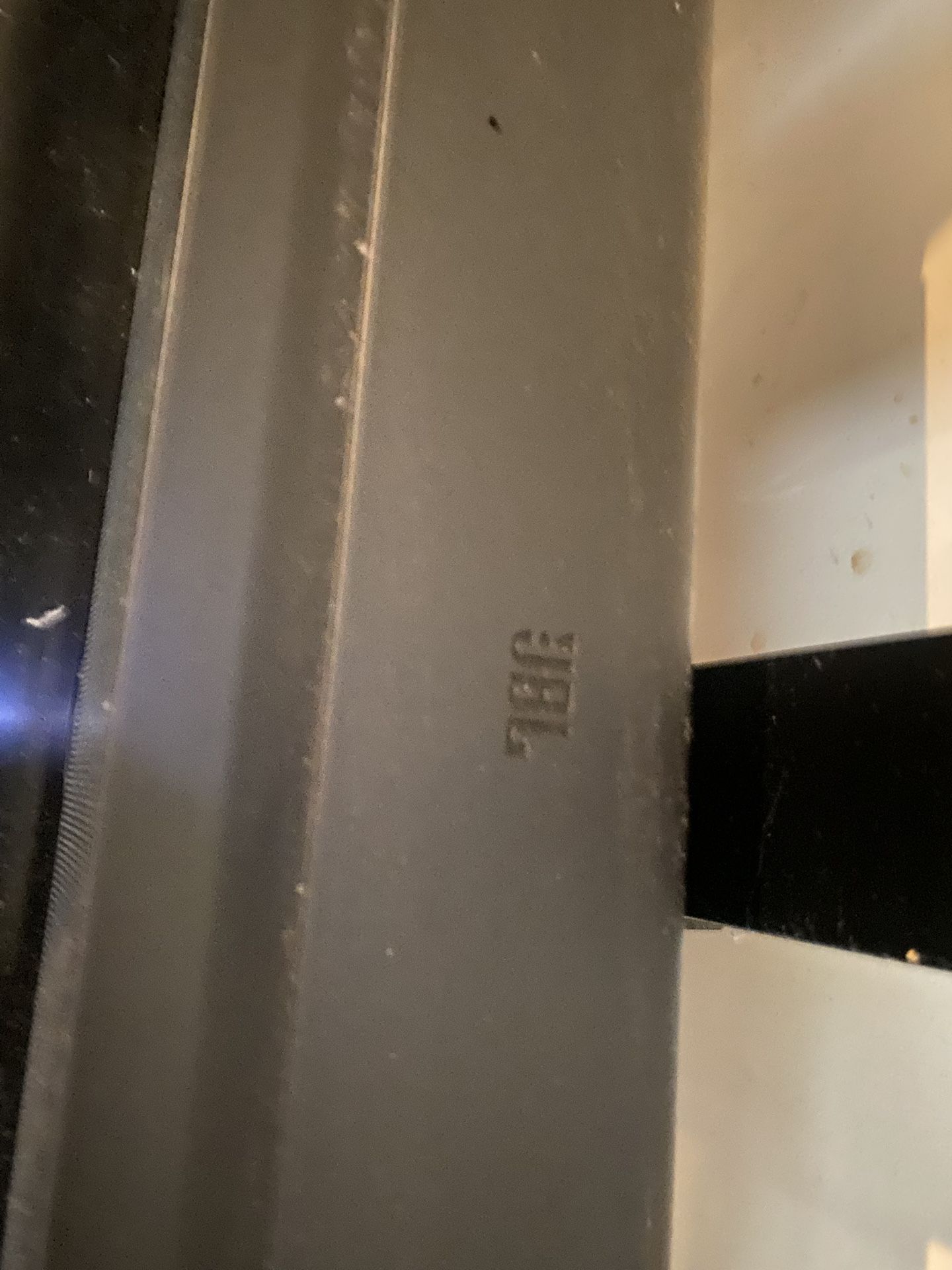 JBL Sound Bar 300 50$