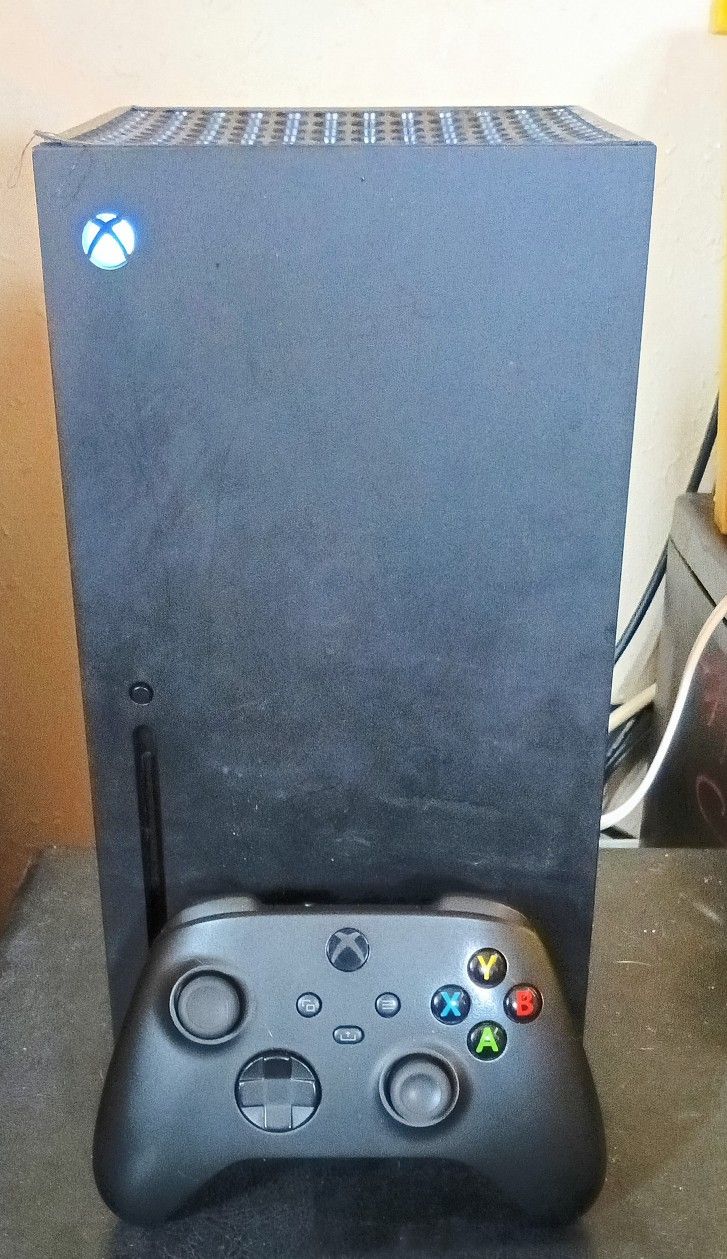 Xbox X Series With Cords & Controller 1Tb