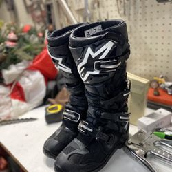Alpinestars Tech 7’s/Size 7