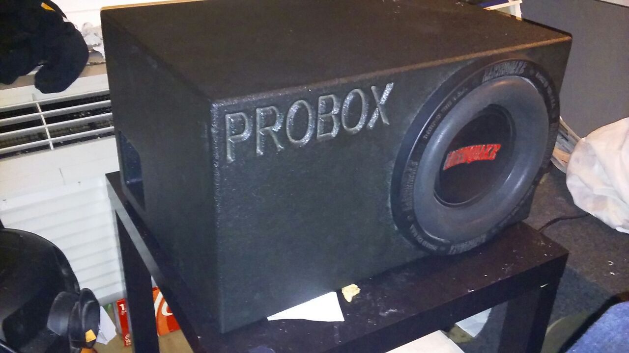 satellit jage Sprede 10in earthquake subwoofer in Probox ported for Sale in Houston, TX - OfferUp