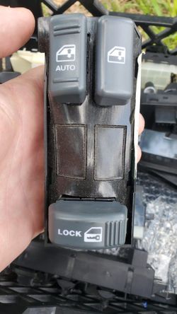 Front Driver Side Power Window Switch For Chevrolet GMC Pickup Truck 2 [KO7243]