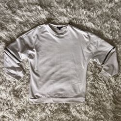 Women’s White Sweatshirt 