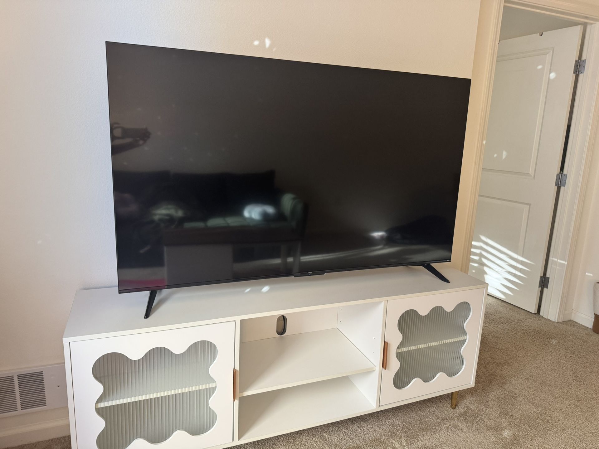 Stylish White Tv Stand (65in Tv In Photo)