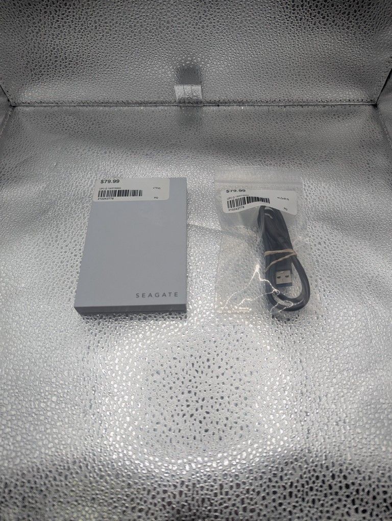 SEAGATE M:SRD0LF0 2TB EXTERNAL HARD DRIVE