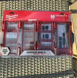 Milwaukee SHOCKWAVE Impact Duty Alloy Steel Screw Driver Bit Set with PACKOUT Accessory Case (55-Piece)