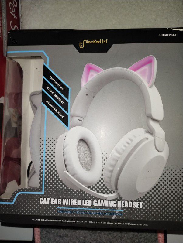 Cat Headphones 