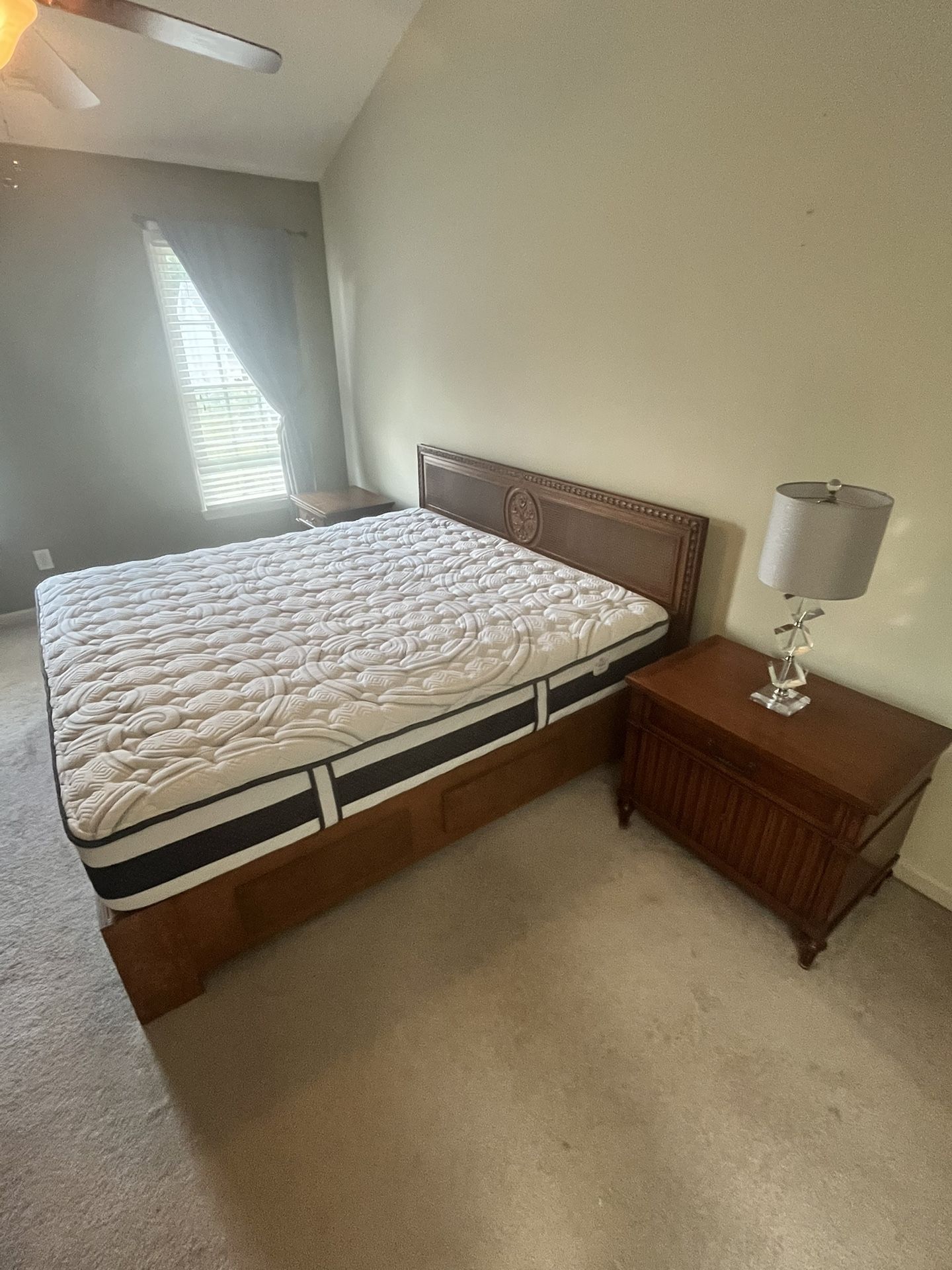 King Bedroom Set