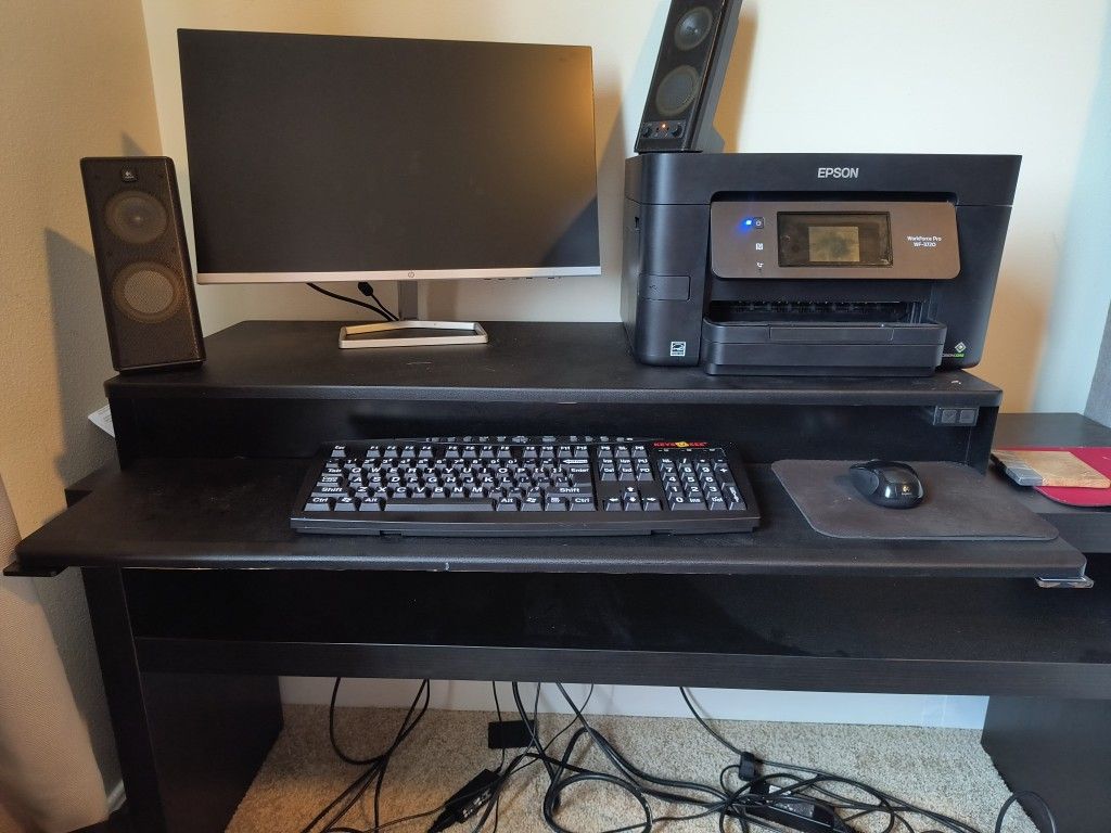 Adjustable Standing Desk