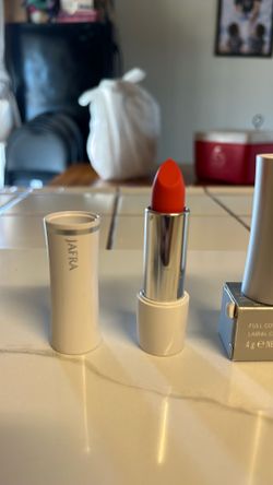 JAFRA lipsticks
