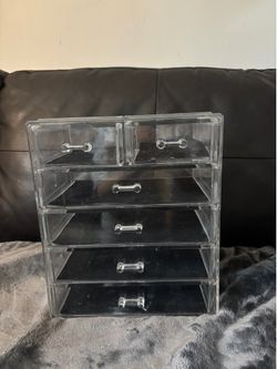 Clear Acrylic Makeup Organizer – 7 Drawers