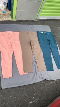 3 stretchy pants, woman size 16
