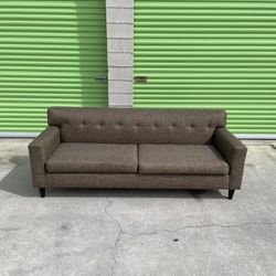 *Free Delivery* Modern Couch Sofa
