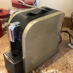 Espresso From Starbucks  Verismo Machine 