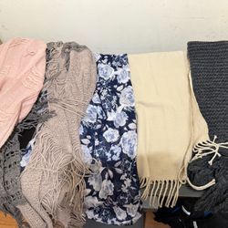 scarfs