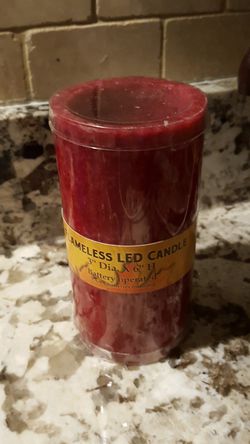 New Red fkameless LED pillar candle