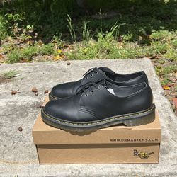 Men’s Dr. Martens Vegan 1461 Black, Size 11 With Felix Rub Off 1(contact info removed)