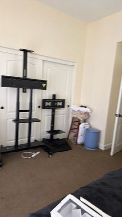 TV Stand 50 - 90” $40