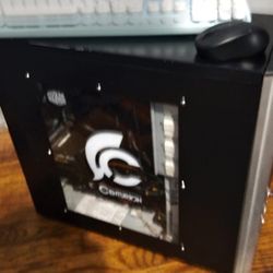 Gaming pC With Keyboard+ Mouse 