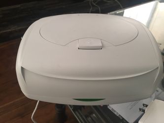 Warmer wipes & diaper genie
