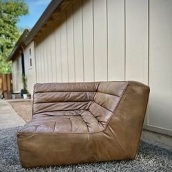 Restoration Hardware Chelsea Corner Chair | Luxe Accent / Reading Chair – FREE Delivery