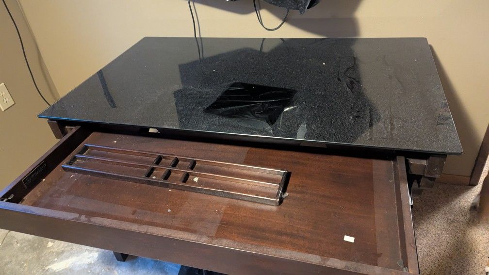 Free Glass Top Desk